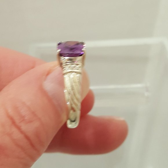 Sterling Amethyst Ring with side CZ accents - Picture 5 of 5